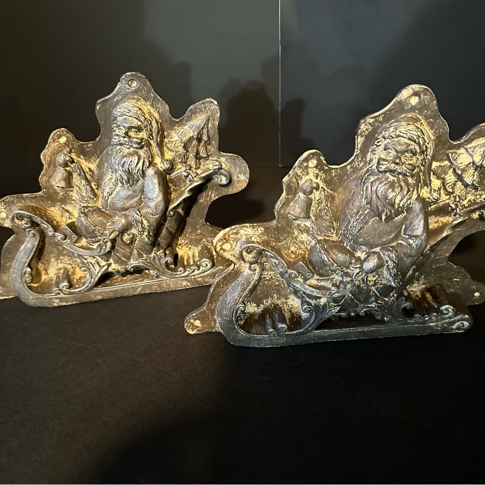 Ashland Christmas Santa Sleigh Faux mould